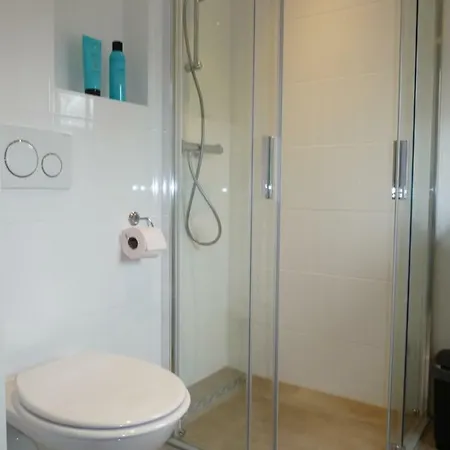 Buitenhuis Egmond 펜션 *