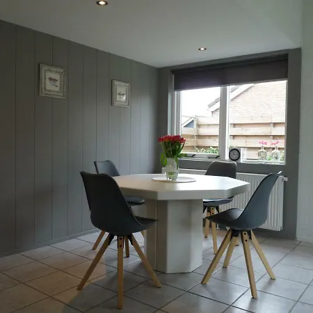 Buitenhuis Egmond 펜션 *